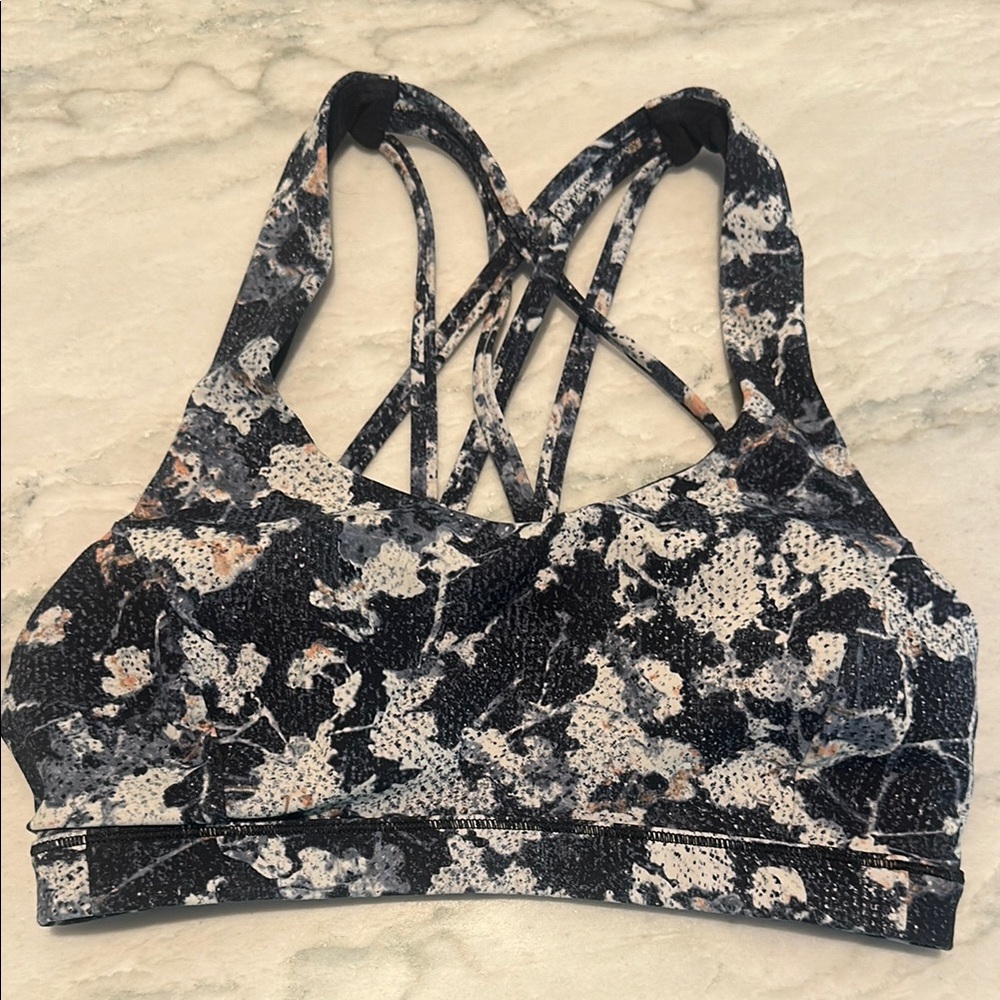 Stylish Black and Gray Women's Sports Bra-Lululemon size 4